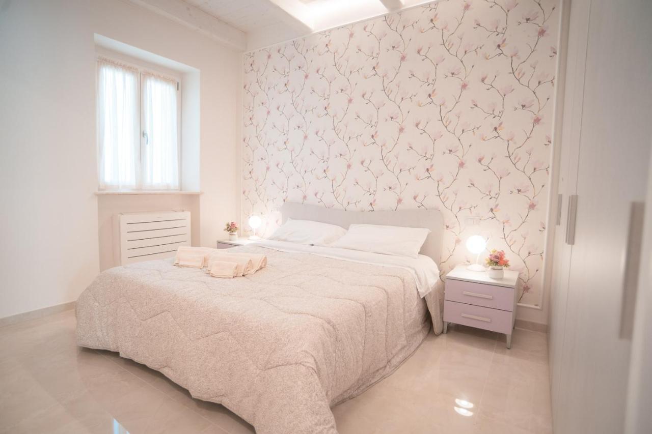 Le Camelie -Appartamenti Nuovi Porto SantʼElpidio Kültér fotó