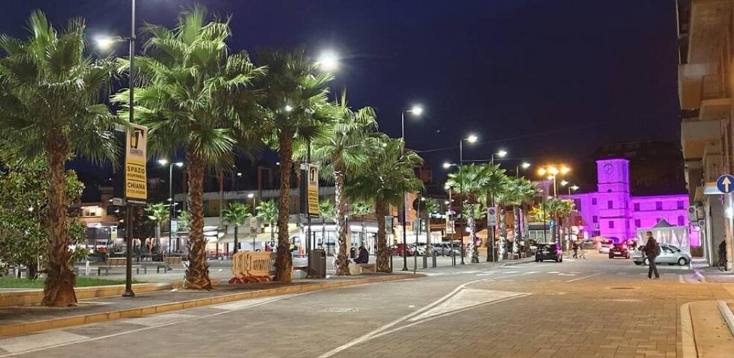 Le Camelie -Appartamenti Nuovi Porto SantʼElpidio Kültér fotó